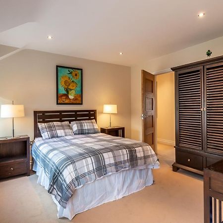 Kenmare Townhouse Villa ภายนอก รูปภาพ