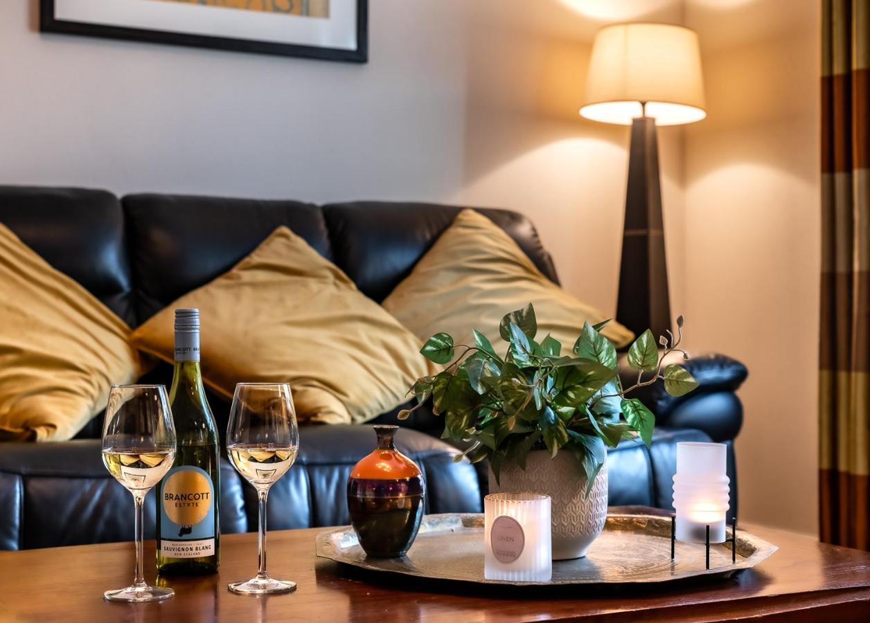 Kenmare Townhouse Villa ภายนอก รูปภาพ