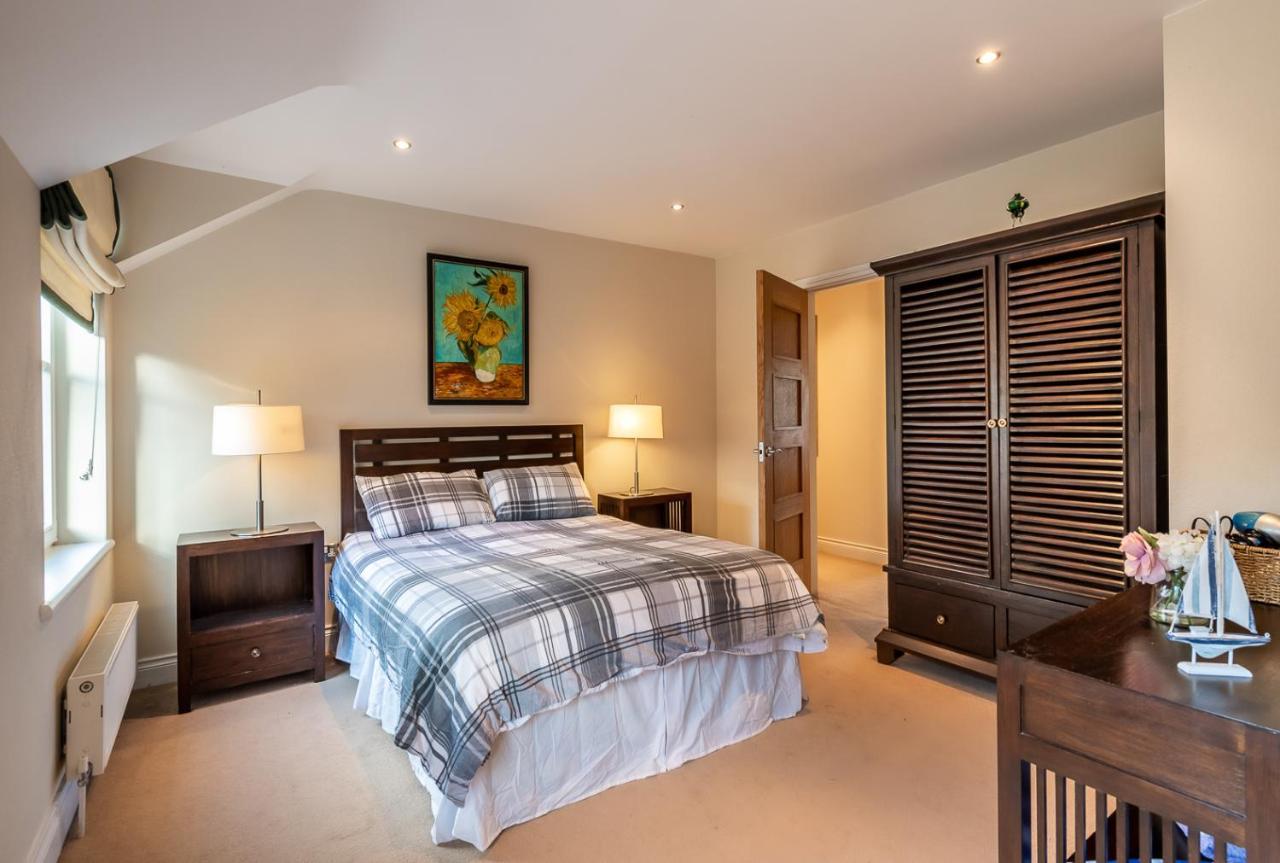 Kenmare Townhouse Villa ภายนอก รูปภาพ