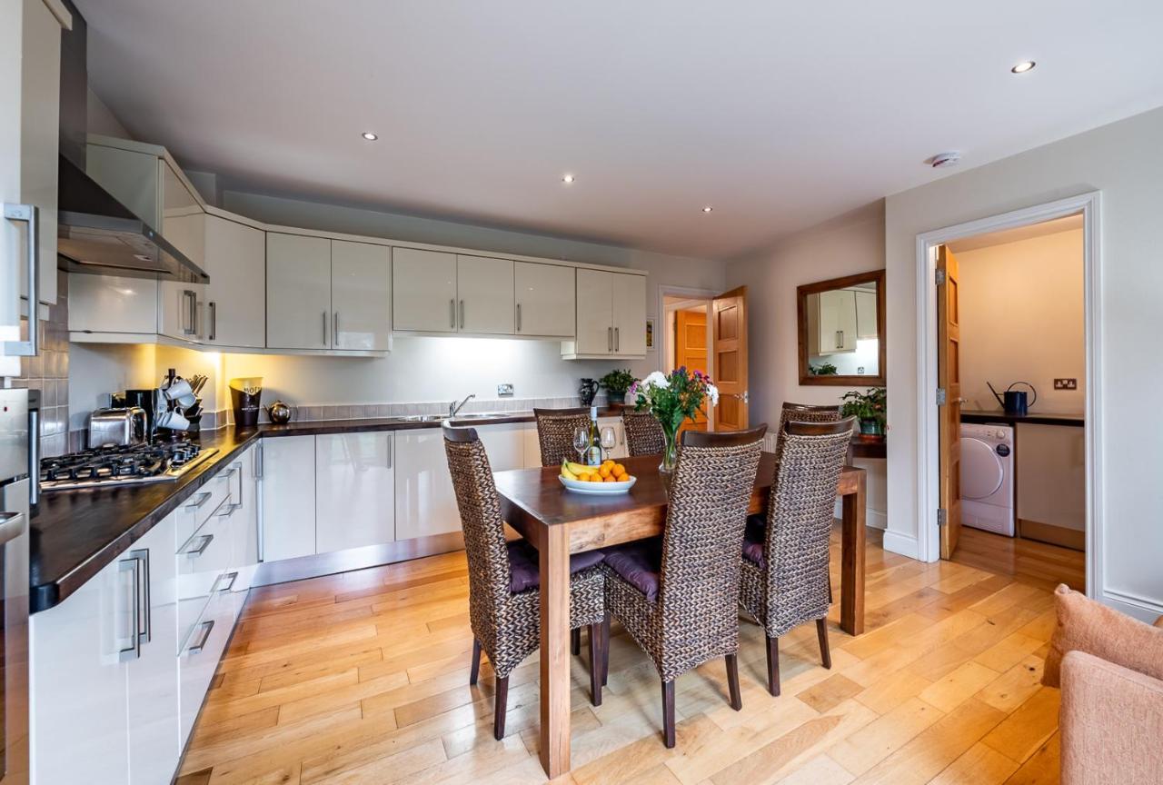 Kenmare Townhouse Villa ภายนอก รูปภาพ